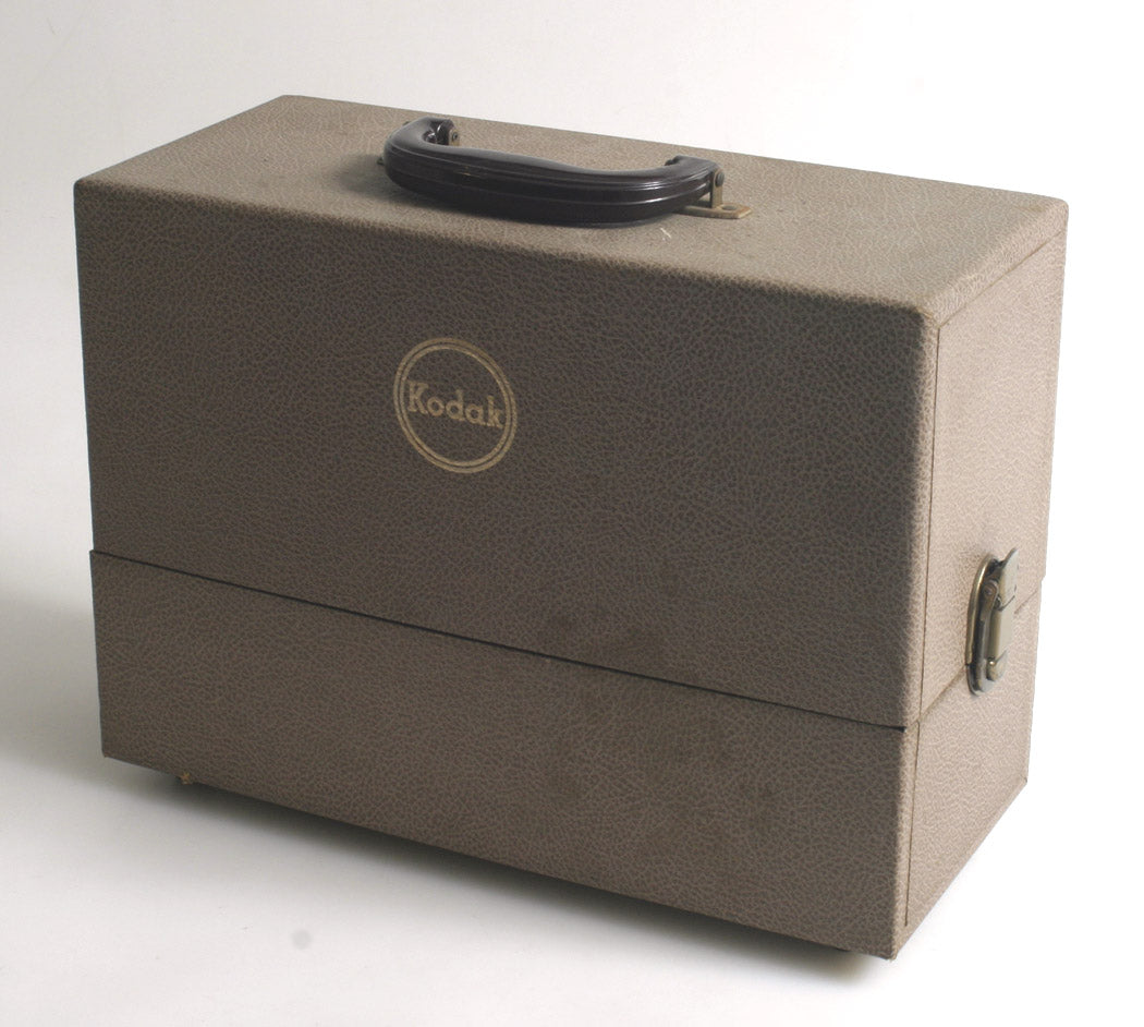 VINTAGE KODAK KODASLIDE HIGHLUX III SLIDE PROJECTOR IN BLOWER CASE