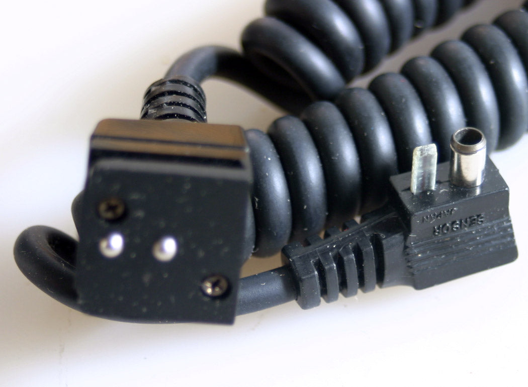 OLYMPUS TTL AUTO CORD .6m