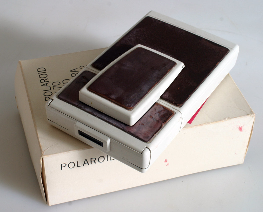 POLAROID SX-70 MODEL 2 IN ORIG. BOX