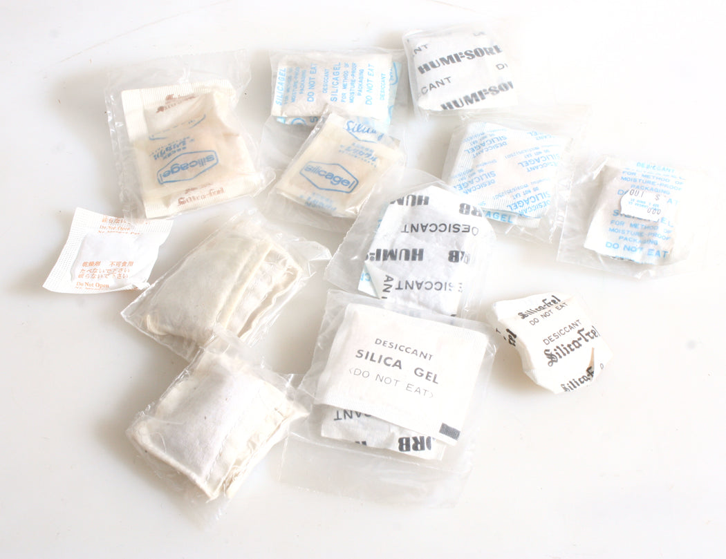 20 PACK SILICA GEL DESICCANT PACKETS