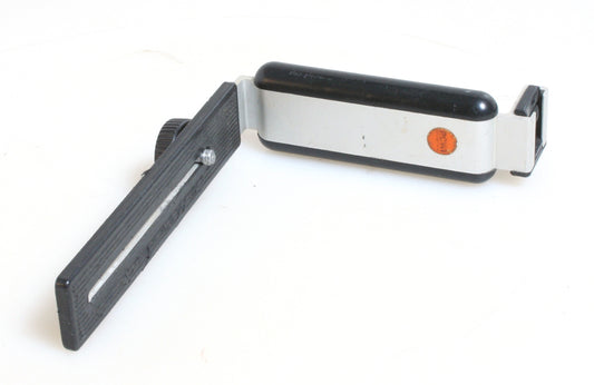 CAMERA FLASH BRACKET