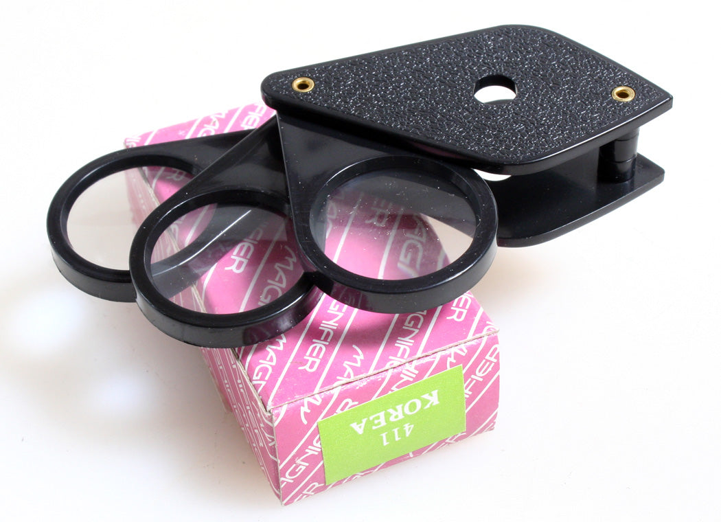 Magnify Glass with 3 Lenses