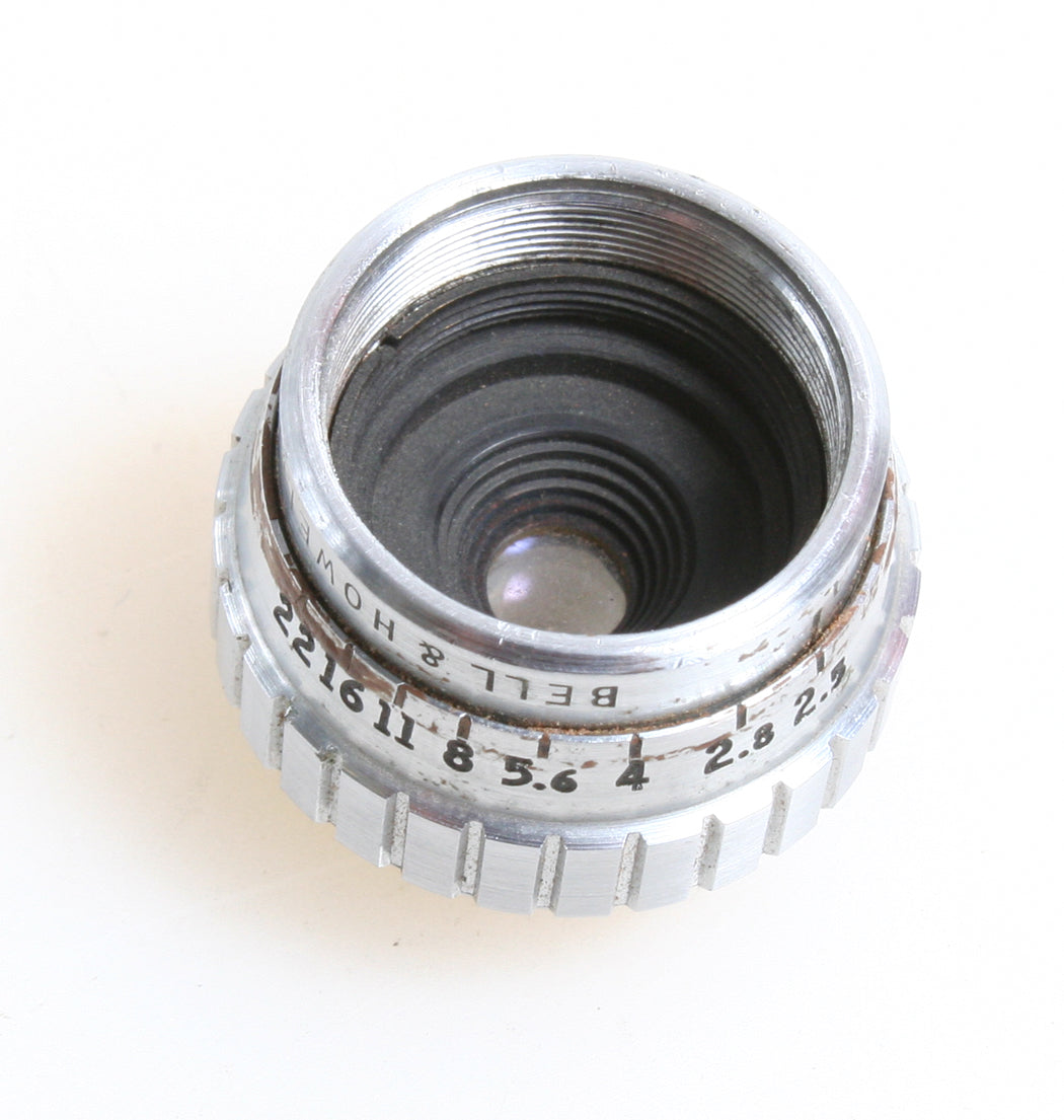 1/2 F/2.5 BELL AND HOWELL MOVIE/ CINE LENS