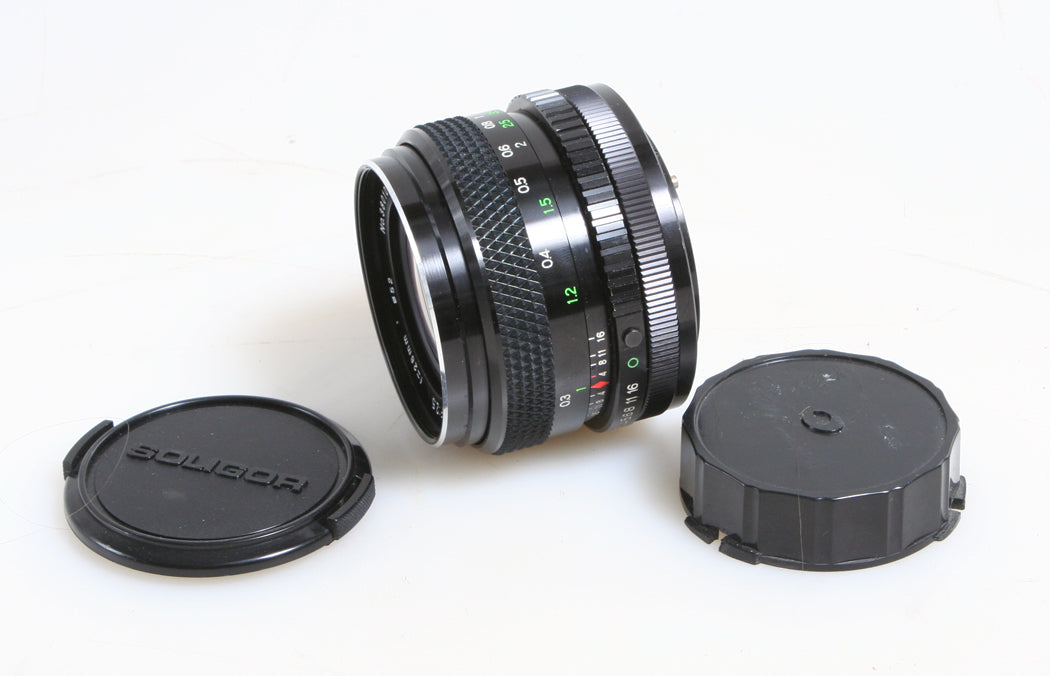 SOLIGOR 28MM 2.5 FOR FD MOUNT GREAT FOR MICRO 4/3 CAMERAS W/ F&R CAPS