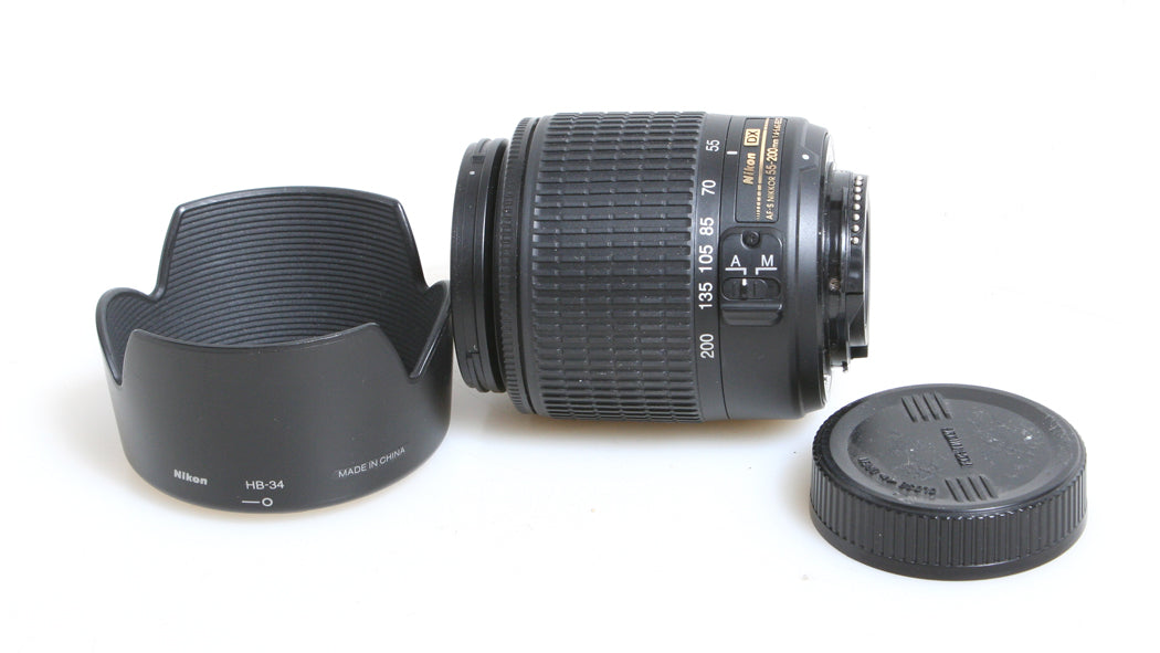 55-200MM F/4-5.6G ED NIKON AF LENS WITH REAR CAP AND LENS HOOD