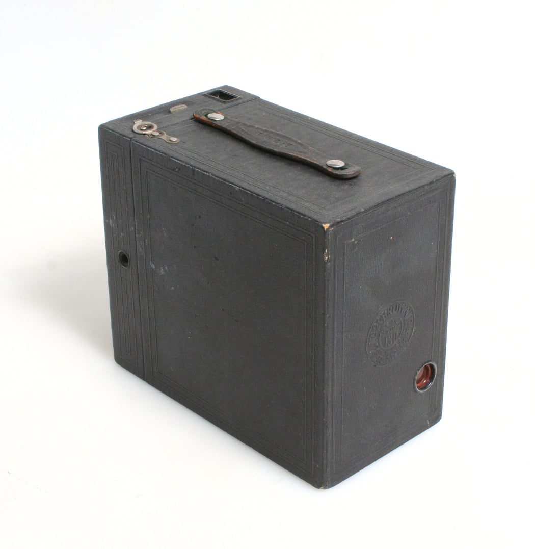 BOX CAMERA