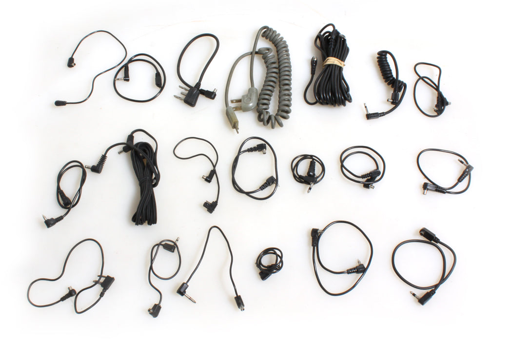 FLASH CORDS MISC. LOT OF 20