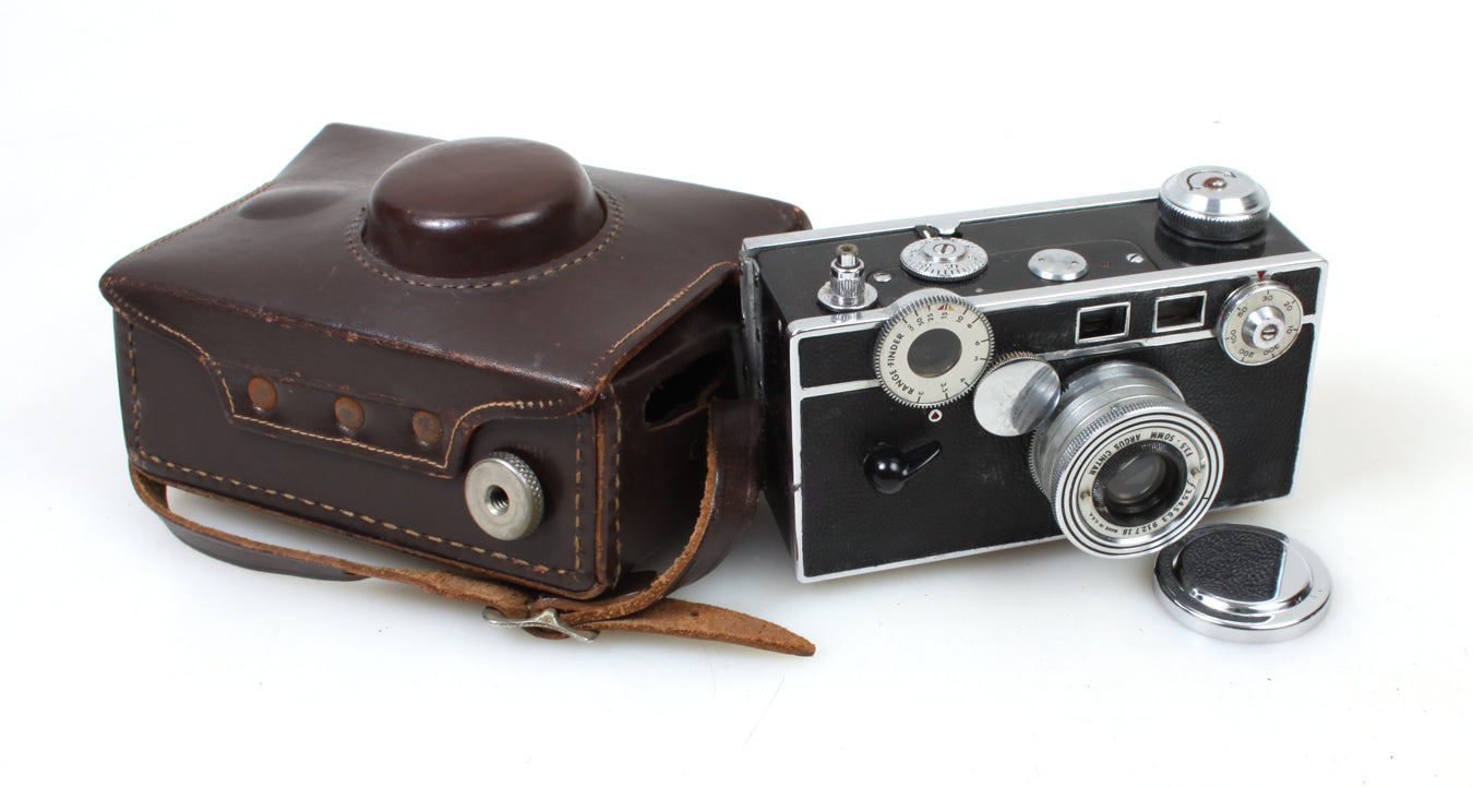 ARGUS 35MM FILM CAMERA IN FITTED CASE