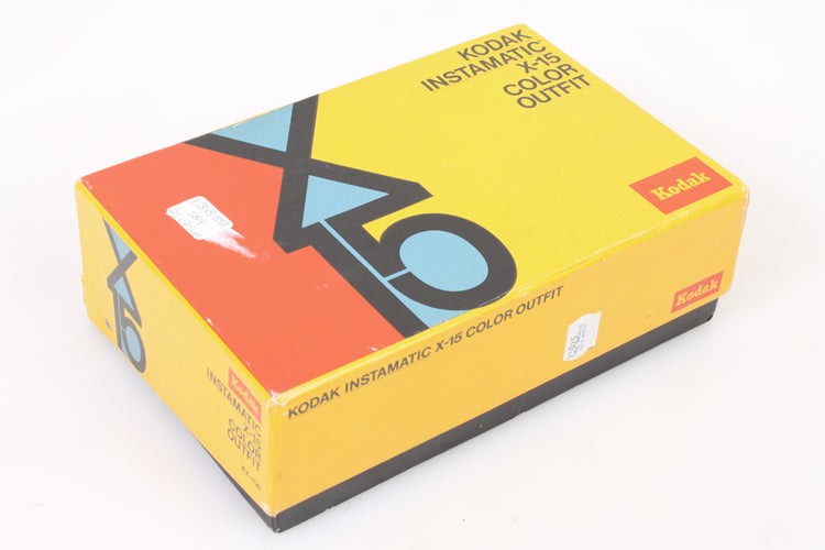 KODAK 126 CAMERA IN ORIG BOX WORKS