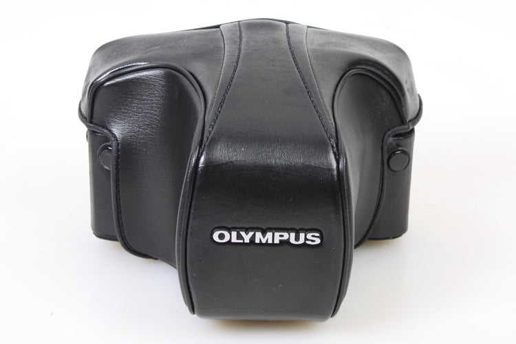 OLYMPUS CAMERA CASE OM-40 OM-PC CASE IN BOX