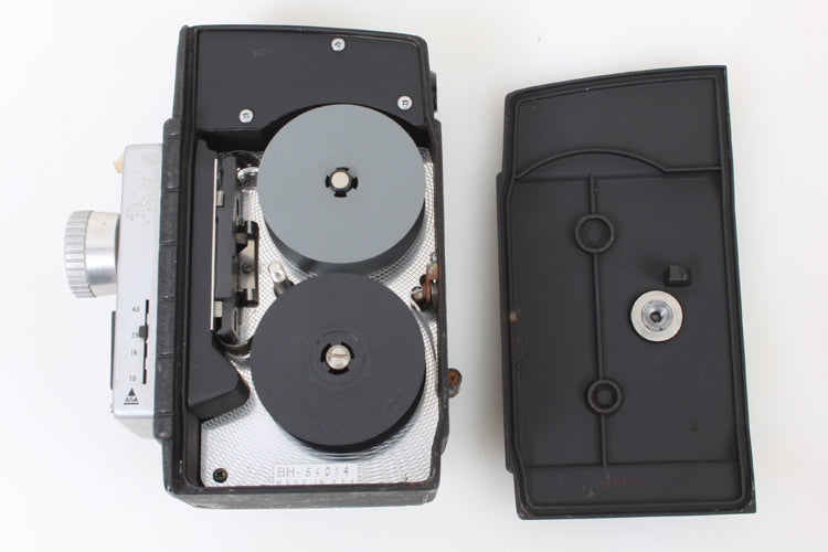 BELL & HOWELL 8MM CINE/MOVIE CAMERA VINTAGE
