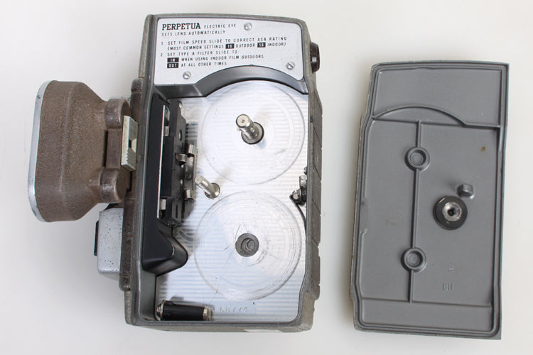 BELL AND HOWELL 8MM CINE/MOVIE CAMERA LOT OF 3 PARTS