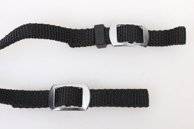 VINTAGE CAMERA STRAP BLACK THIN 1970S