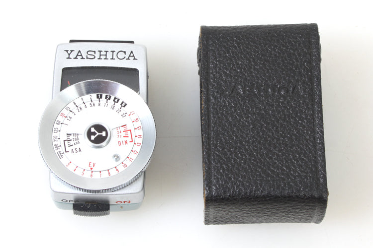 Shoe Mount Light Meter Yashica Yem 35 Super W Case + New Battery