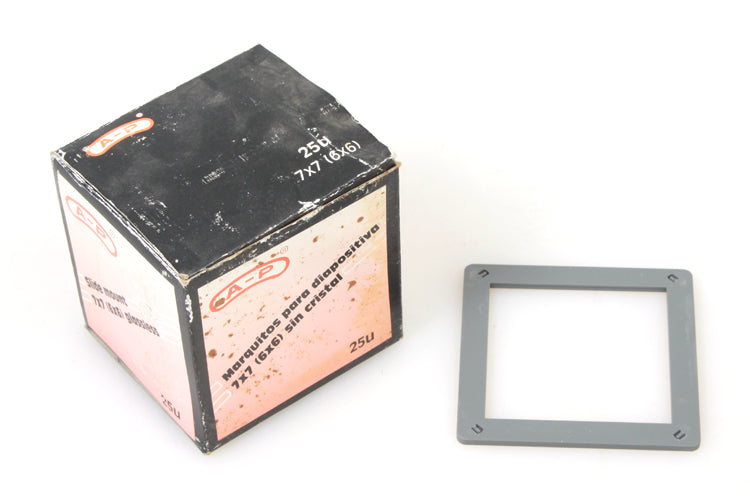 Slide Mounts 6 X 6 (2 1/4 X 2 1/4) Box 25 Glassless