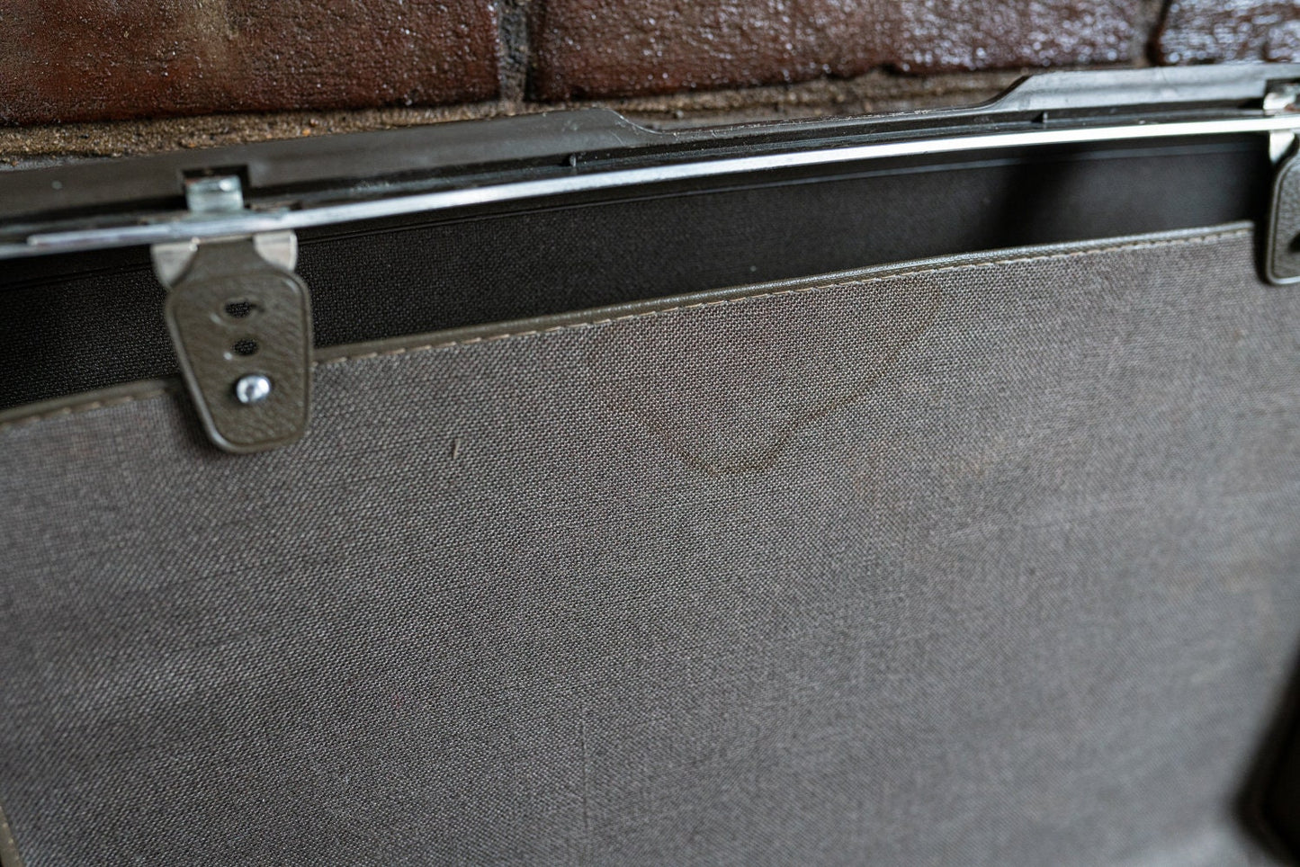 Vintage Retro Samsonite Silhouette Hard Sided Luggage Case