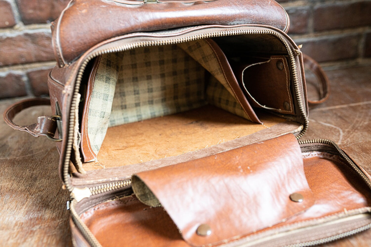 Vintage Brown Leather Camera Bag w/ Strap - Circa 1950s