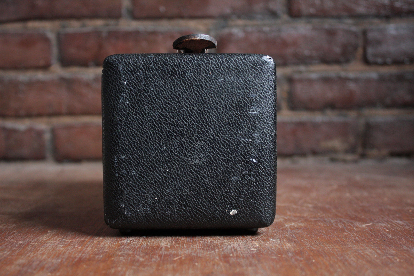 Sun-Burst Hard Wooden and Leather Case With Lid