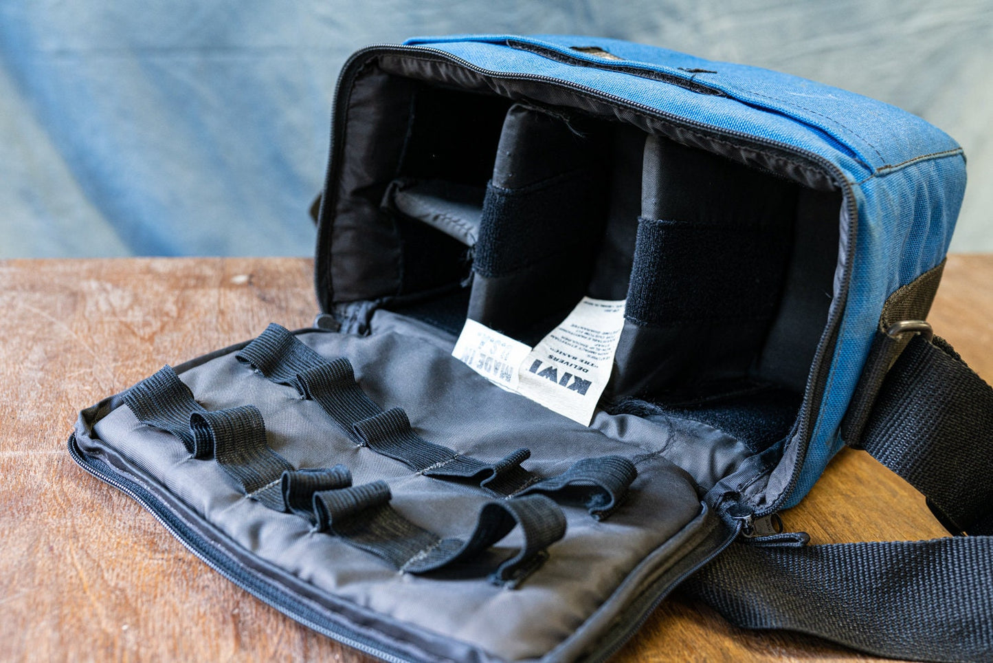 Vintage Blue Kiwi Camera Bag w/ Strap and Dividers