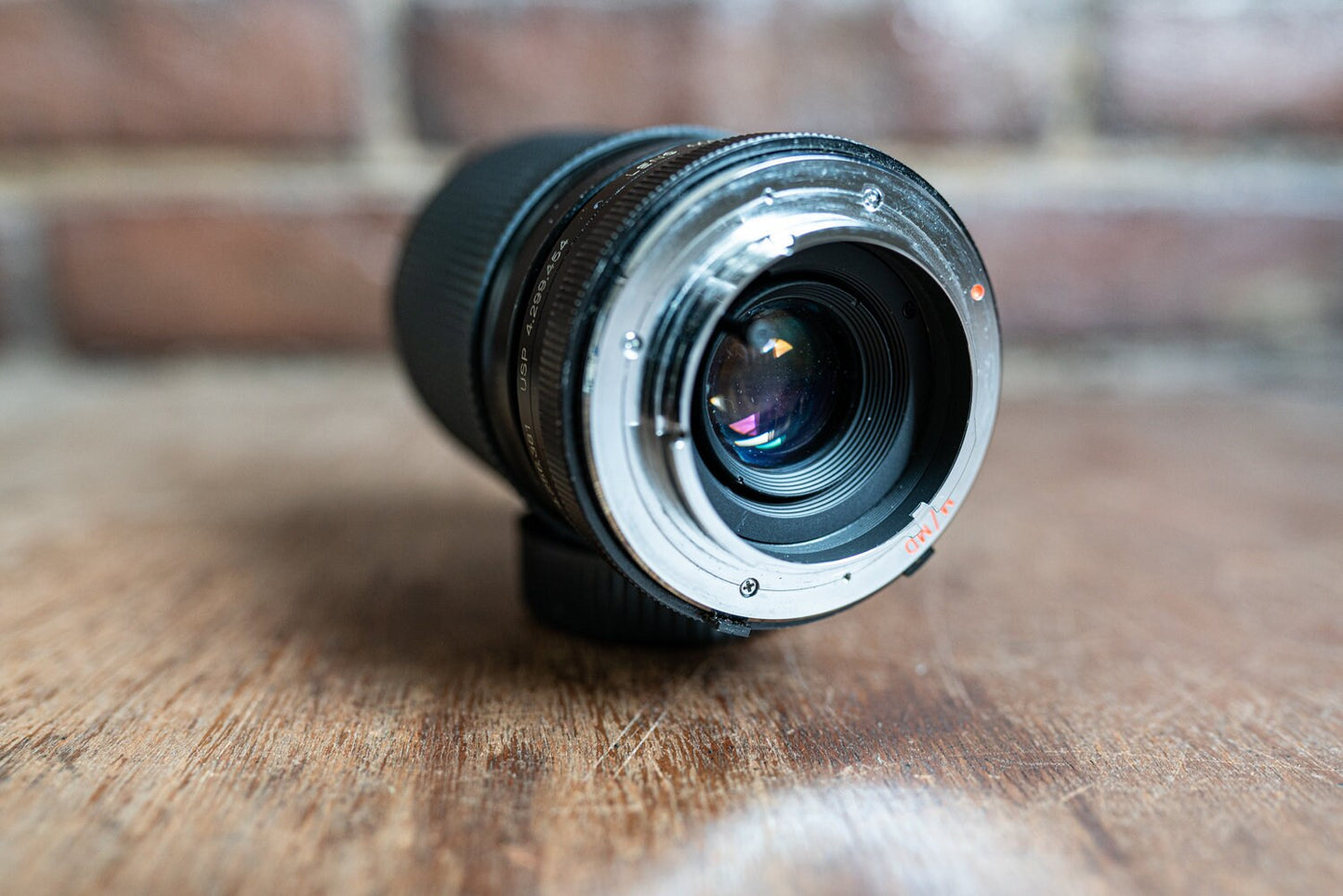 Minolta MD film lense w/ Caps35-105mm f3.2-4 Macro Focusing Zoom Lens