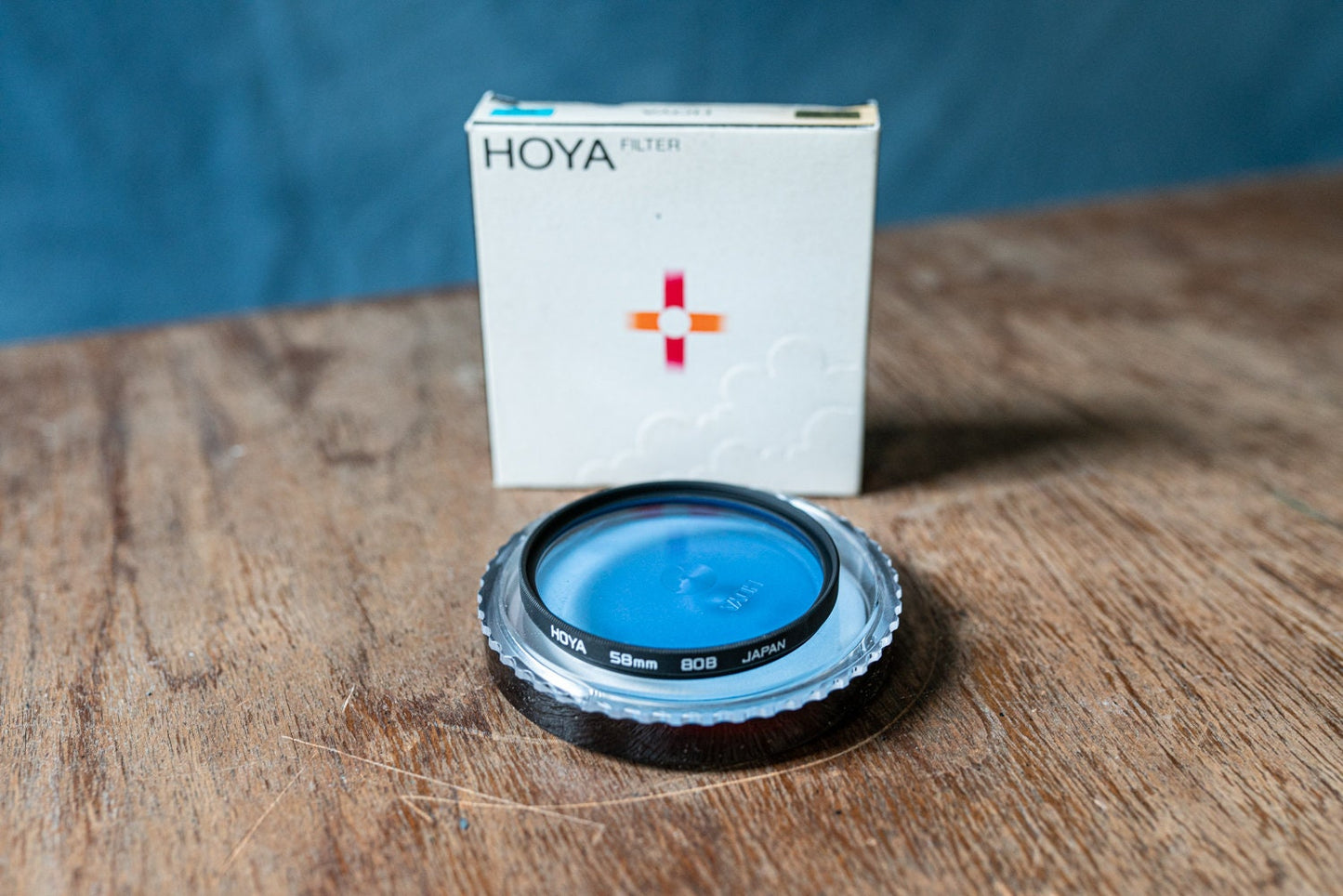 Hoya 58mm Blue 80B Filter in Case and Box