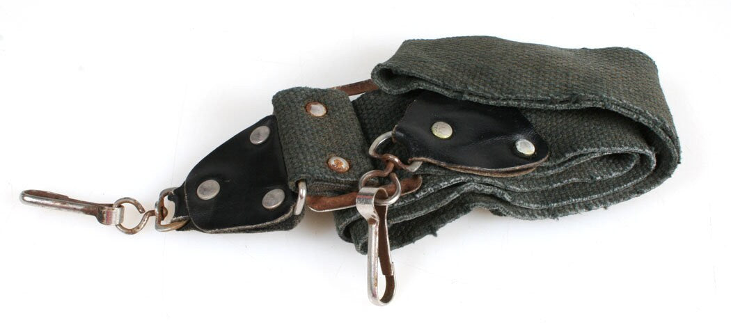 1960S WIDE CAMERA STRAP