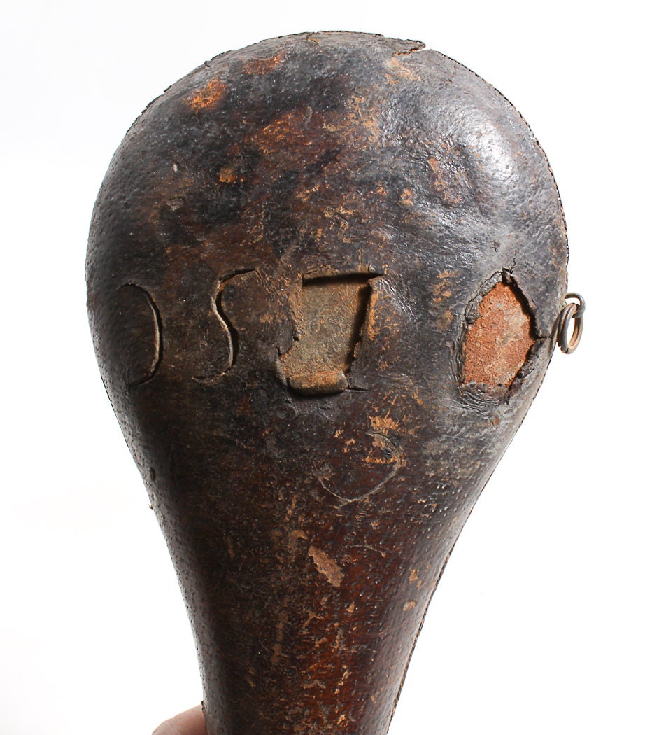 Large Gunpowder Flash, Vintage