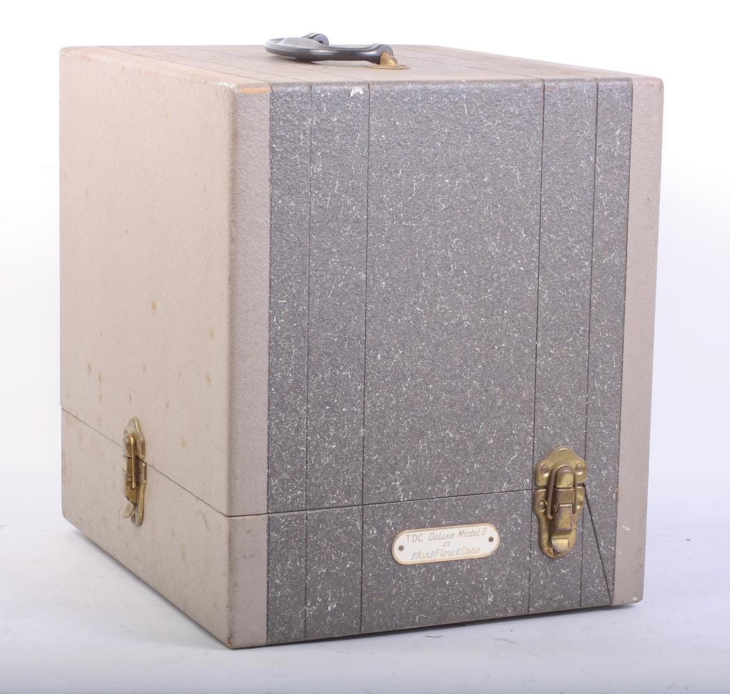 Art Deco 35mm TDC Deluxe Vivid Model D Slide Projector, Hard Case, Working