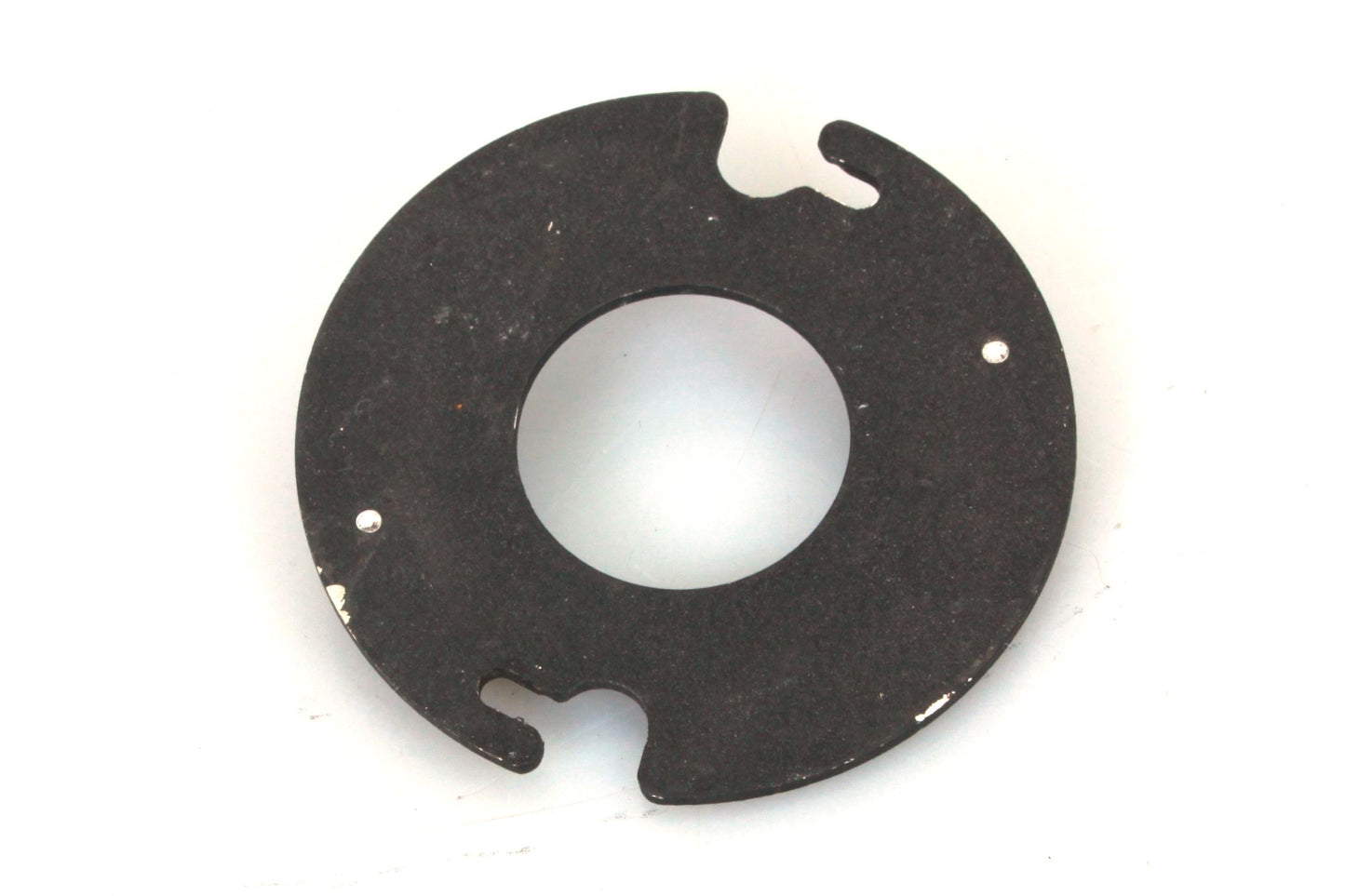 Omega B22 Enlarger 32mm Lens Board Unthreaded Hole