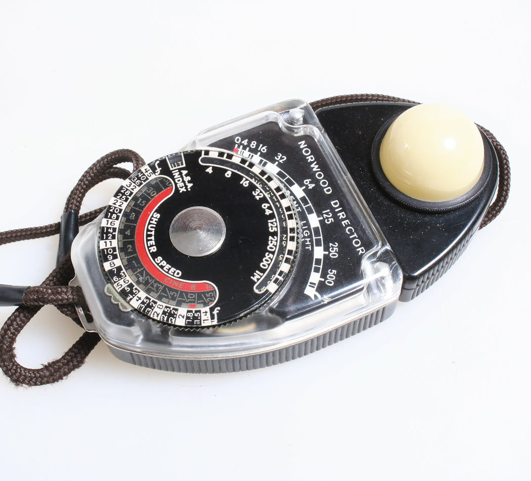 DIRECTOR LIGHT METER BAKALITE, FOR DISPLAY ONLY
