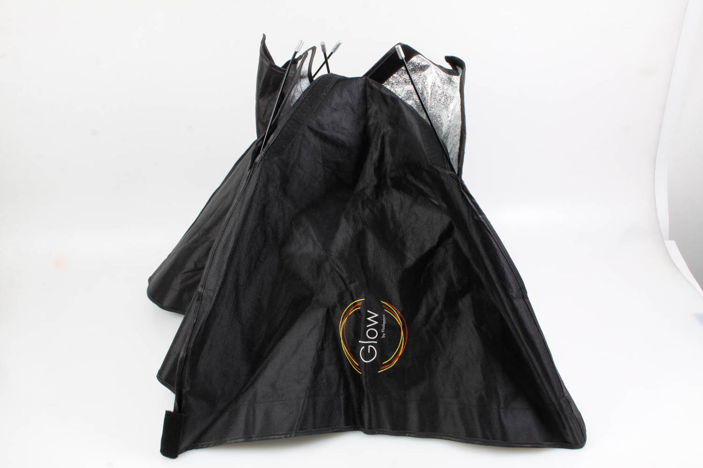 Glow Softbox 24x24 Black/ Silver w/ Grid