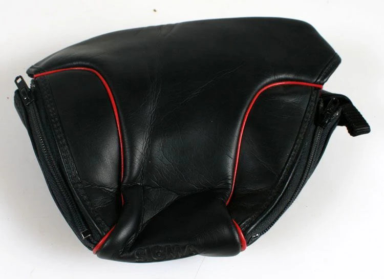 SOFT BLACK AND RED CAMERA CASE
