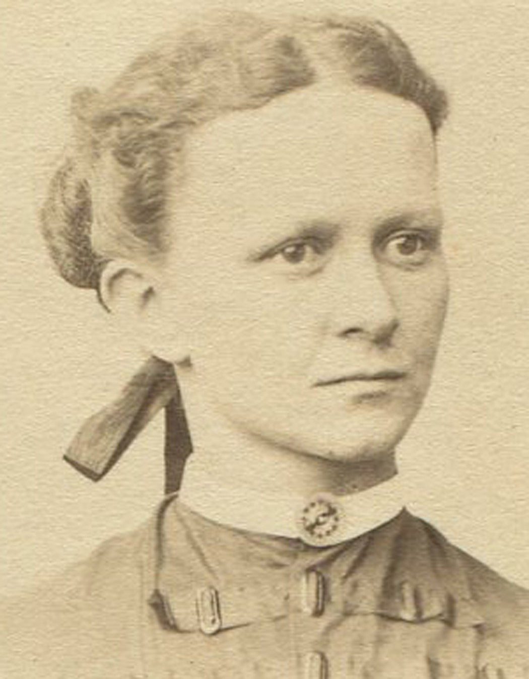 ANGRY EYED WOMAN. CDV BY DABB. PITTSBURGH, PA.