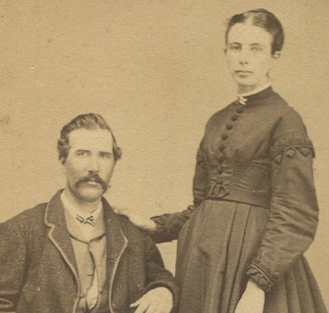 CIVIL WAR ERA CDV. HANDSOME COUPLE, AFFECTIONATE POSE.