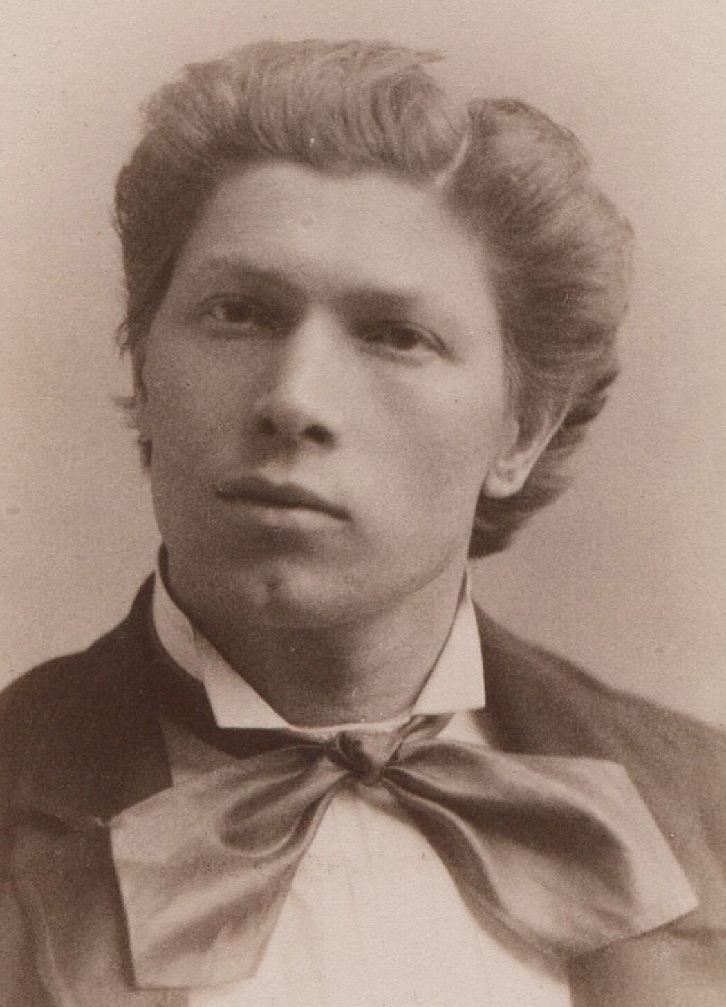 Original Vintage Chicago Photo: Young Man with Cleft Chin, Big Hair, Bow Tie,