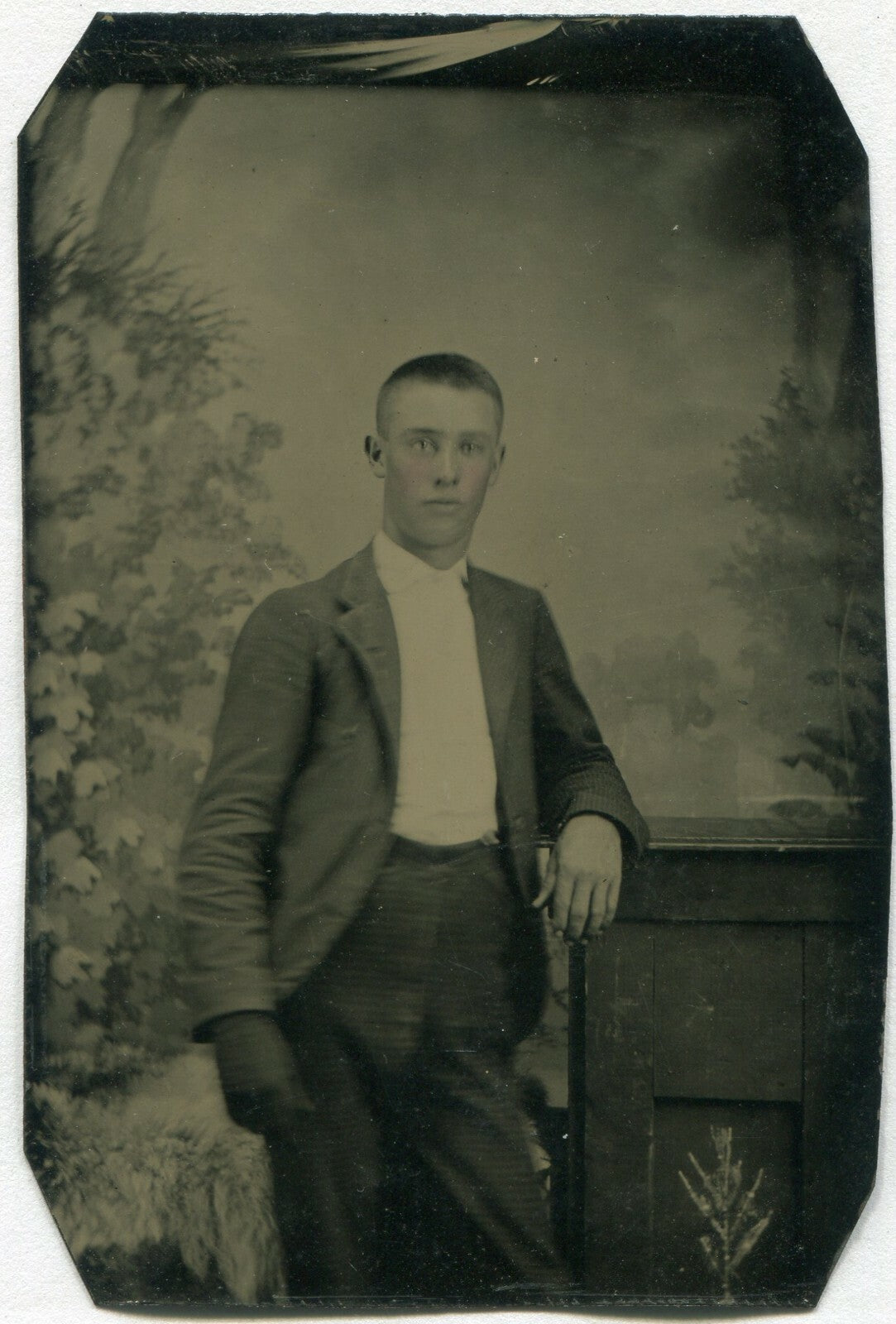 Vintage Tintype Photo - Man with One Gloved Hand, Painted Background, 3.75 x 2.5