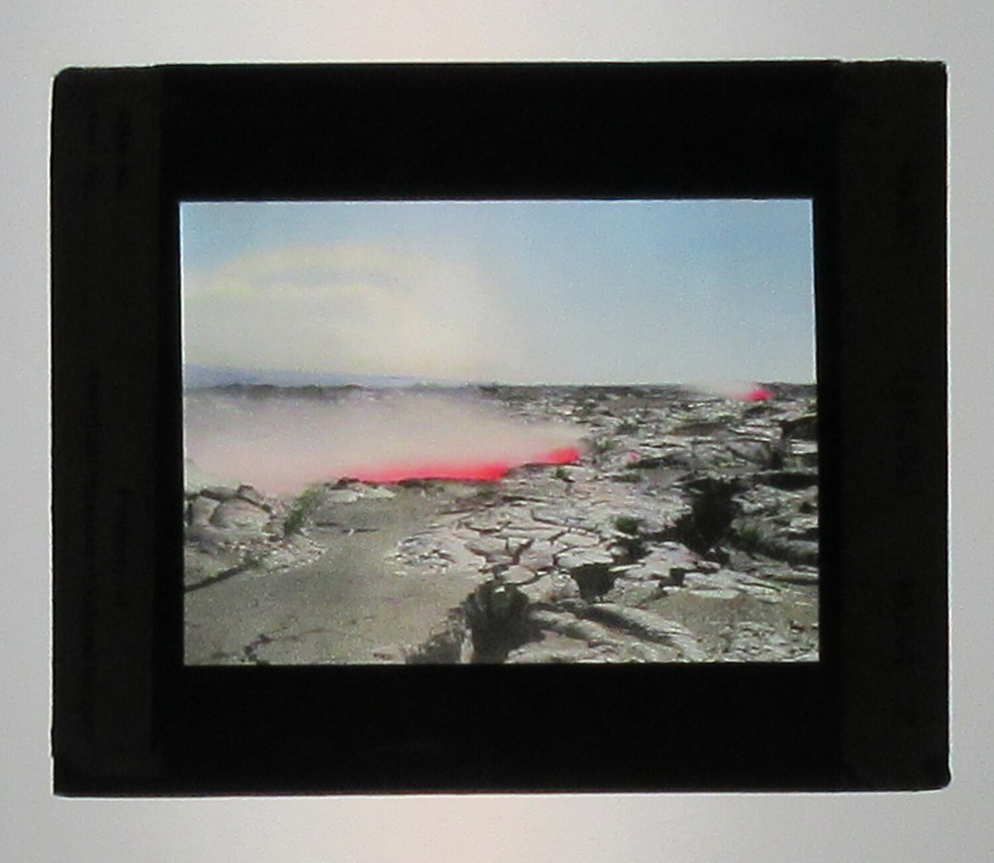 KAU-HAWAII. HAND COLORED PHOTO ON GLASS.