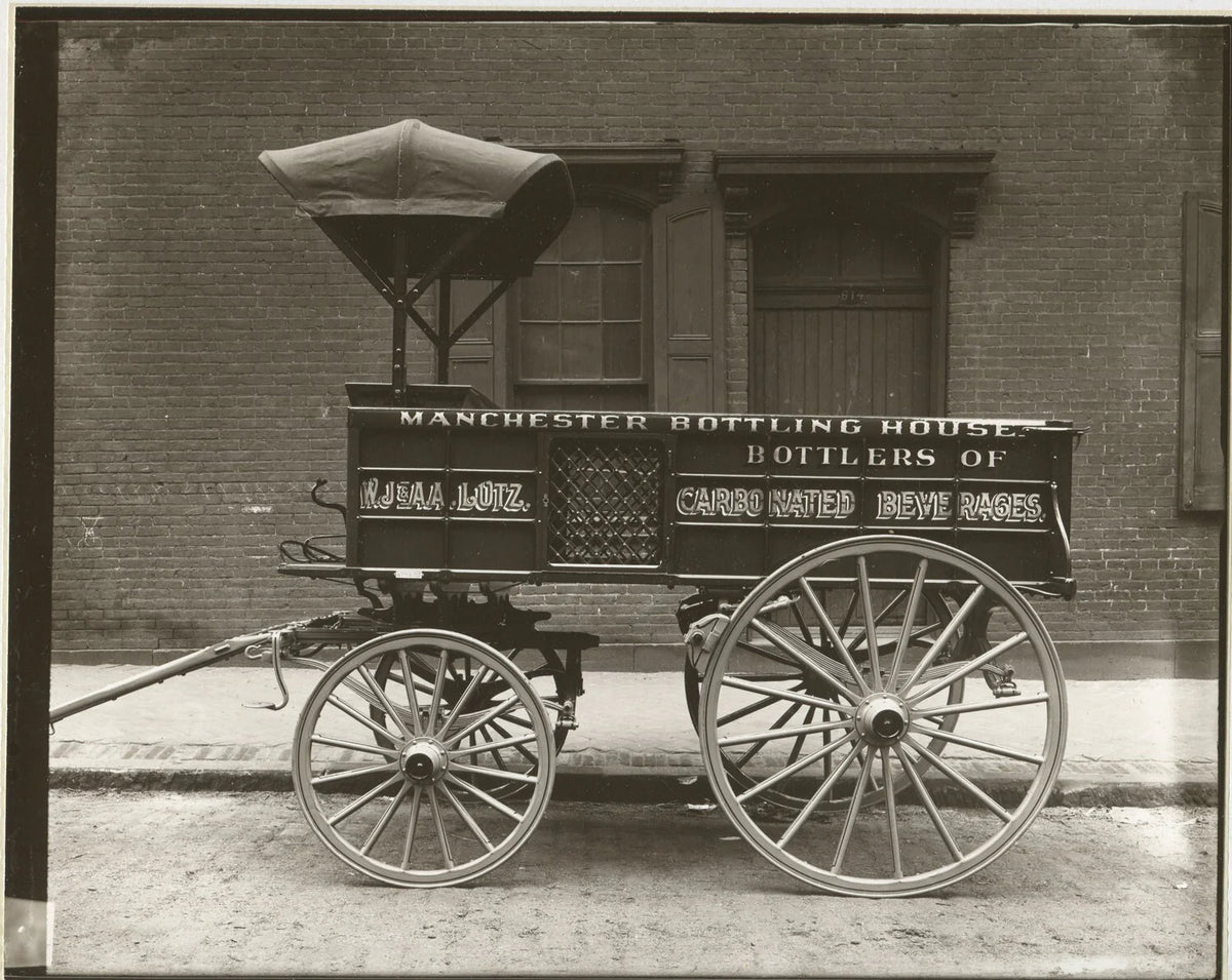 MANCHESTER BOTTLING HOUSE, COMMERCIAL DELIVERY HORSE DRAWN WAGONS, PITTSBURGH