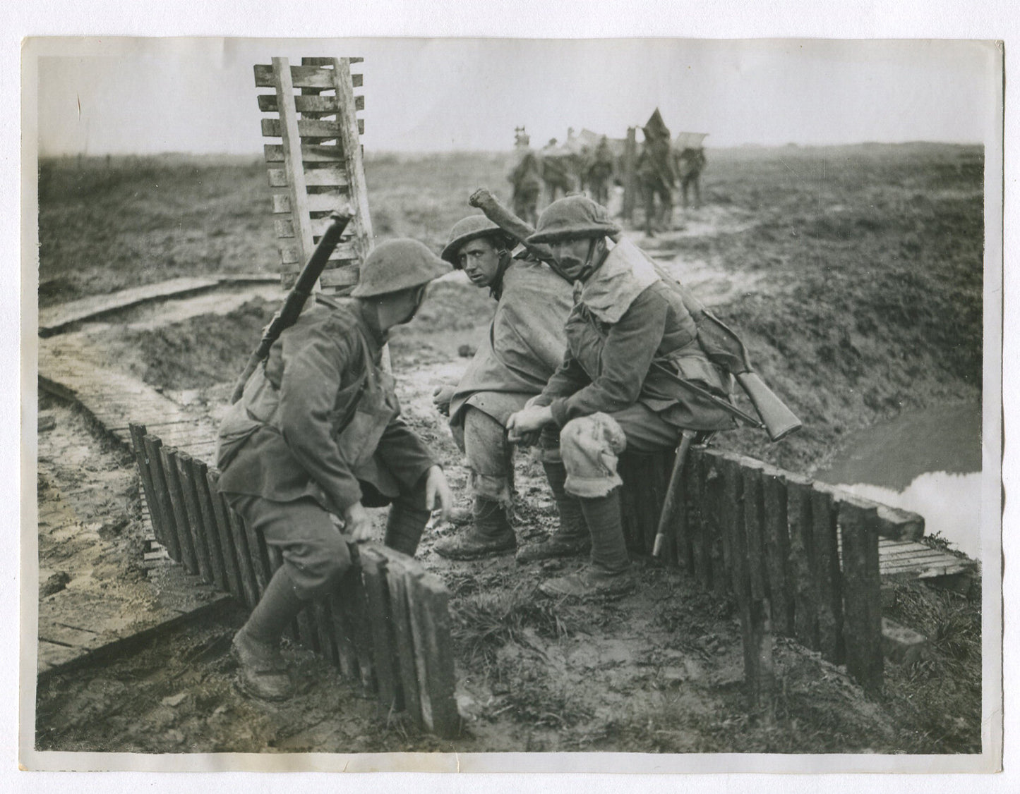 Vintage WWI British Artillery Troops Awaiting Battle 8x10 Photo Reprint -