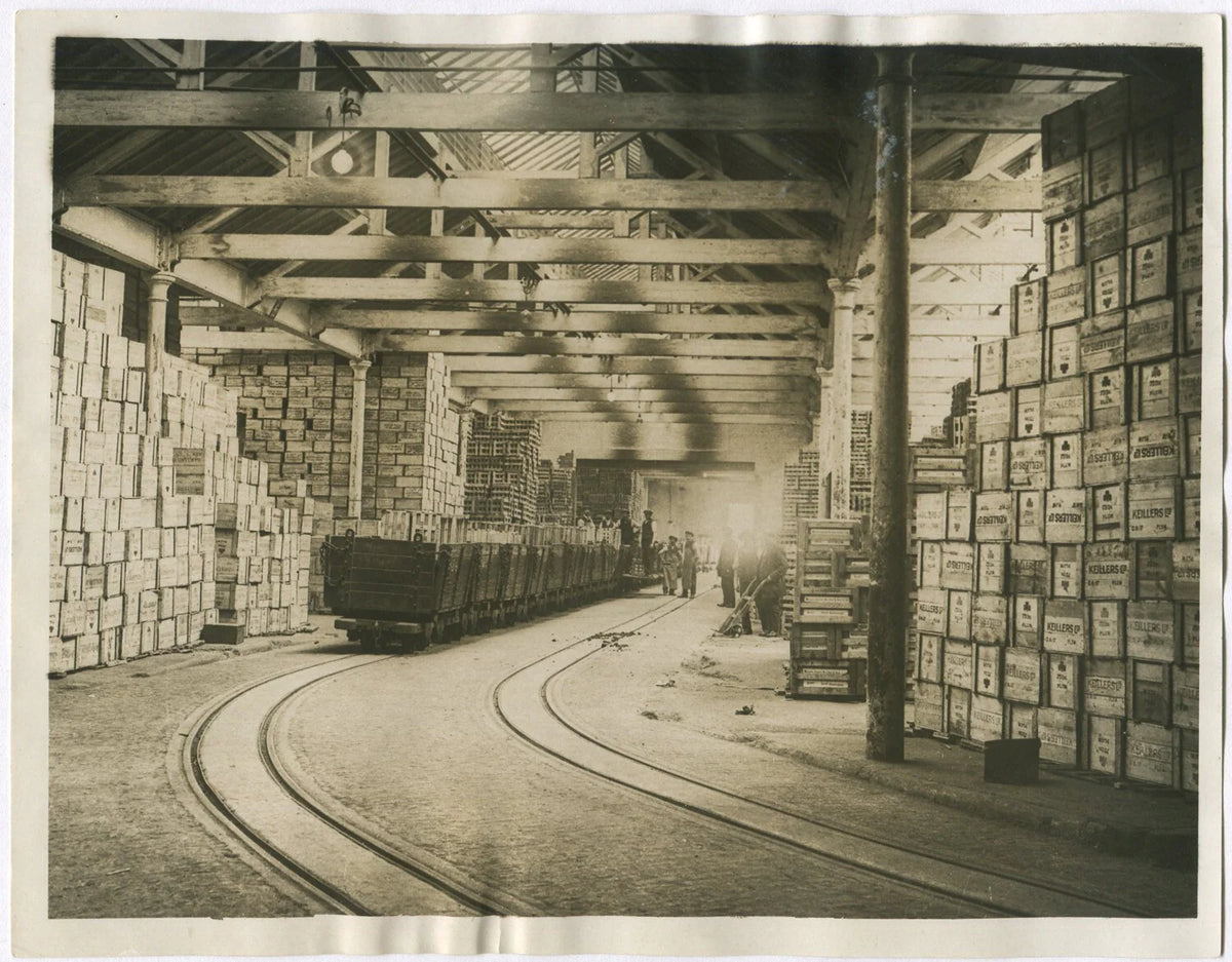 SCENE IN THE PRESERVE STORES, JAM/MARMALADE. ENGLAND. WWI. (8x10 REPRINT)