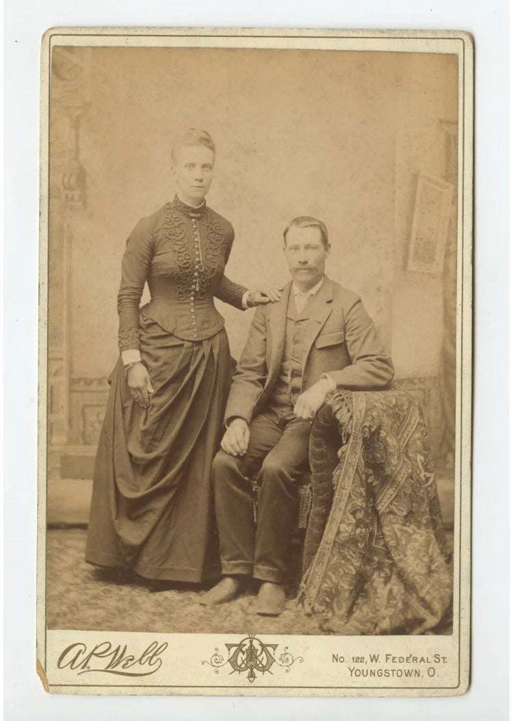 CAB CARD PHOTO MAN + WIFE FROM YOUNGSTOWN, OH, BY WEBB?, GRAPHIC BACK