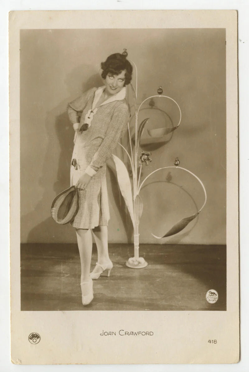JOAN CRAWFORD ACTRESS VINT PHOTO POSTCARD