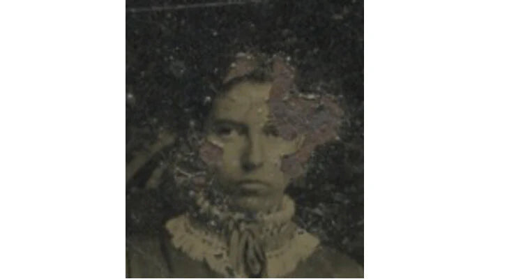 STUDIO PORTRAIT PRETTY LADY W/ GREAT DRESS + BOOK, 1/6 PLATE TINTYPE