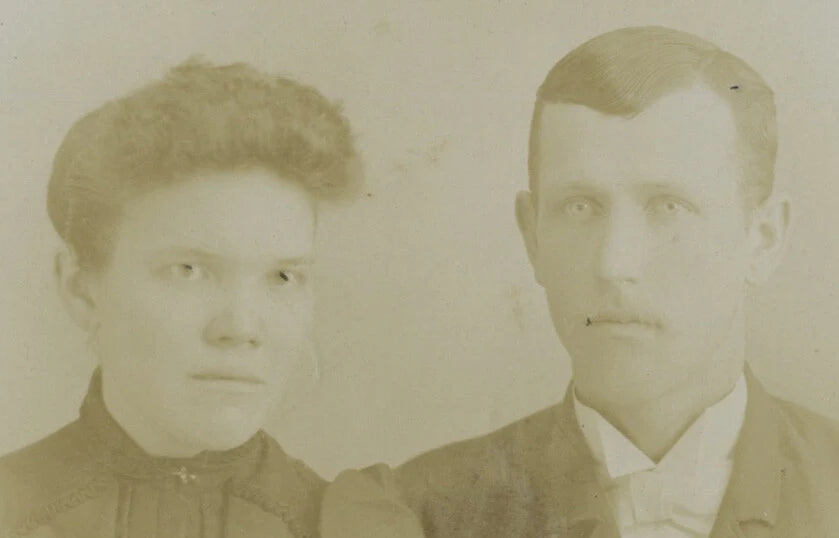 COCHRANTON, PA, PHOTO BY WHITTLING, MAN + WIFE