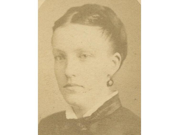 TOWANDA, PA, PHOTO BY WOOD, LADY W/ PRETTY DRESS