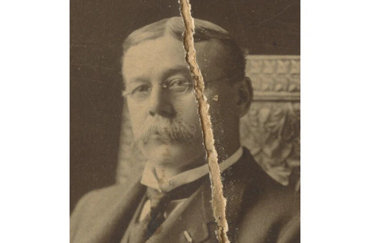WASHINGTON DC, STUDIO PHOTO OF A STATELY MAN