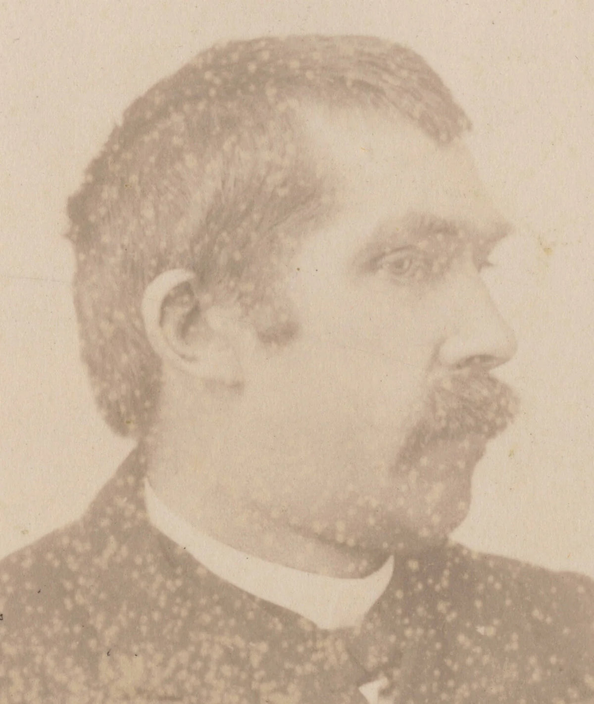 ARCATA, CA, PROFILE PHOTO OF MAN W/ MUSTACHE