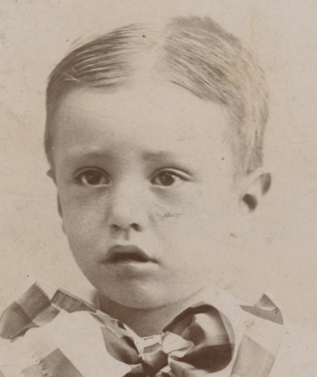 FROM READING, PA, PHOTO CUTE SMALL CHILD