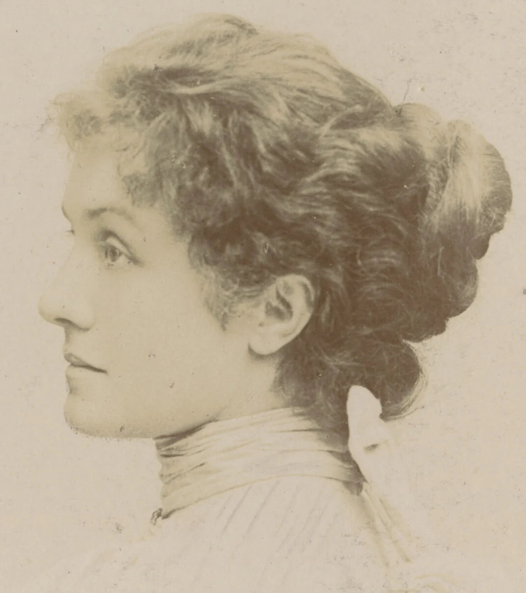 FLORENCE, ITALY, STUDIO PORTRAIT, PRETTY LADY IDED ON BACK, LOUISE BROADWOOD?