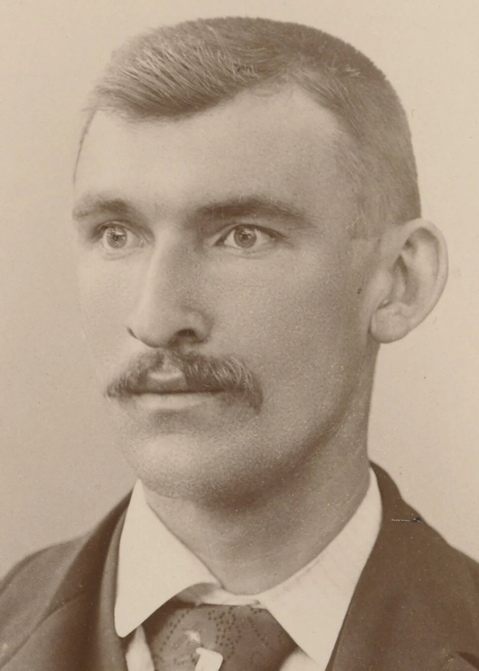 FROM JOHNSTOWN, PA, PHOTO MAN W/ MUSTACHE, TIE PIN